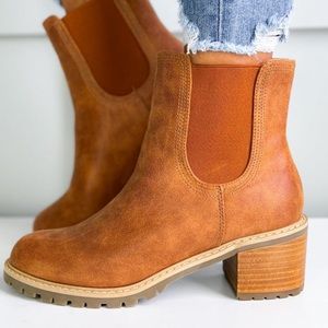 Corky’s Cauldron Bootie! Size 11